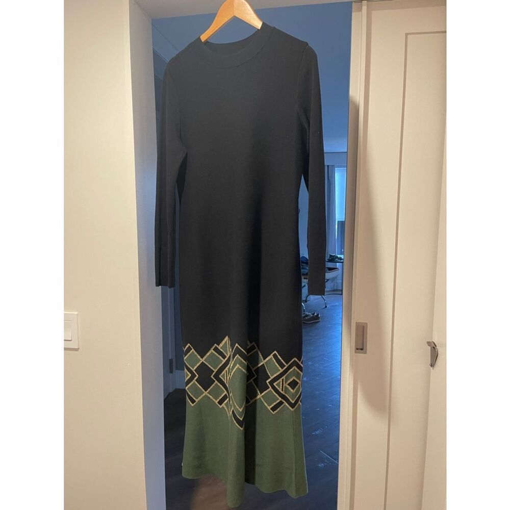 Peruvian Connection Black Long-Sleeve Knit Dress with Green Geometric Hem